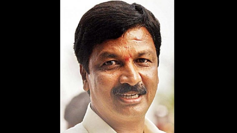 Karnataka Minister Ramesh L Jarkiholi Dropped From Cabinet, Likely to Join BJP After Threatening to Quit Congress