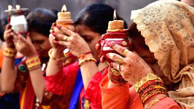 Karva Chauth Vrat 2018: How To Break Your Fast The Right Way This Karwa Chauth