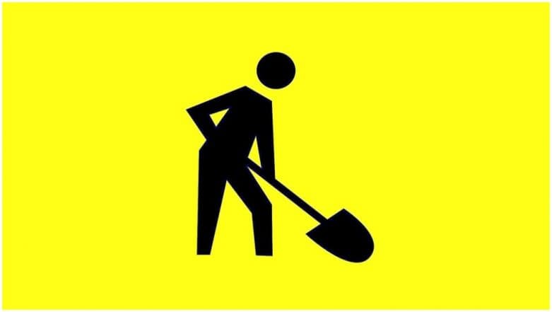 Chinese Street Cleaner Returns US$ 22000 She Found in Garbage; Refuses Reward for Sincerity