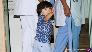 Taimur Ali Khan's 'Bye' is the Latest Viral Thing on Internet Apart From His Winning Expressions (Pics and Video)