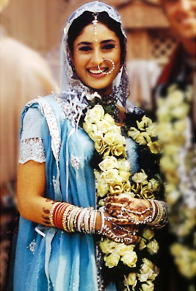 Aggregate more than 162 kareena kapoor wedding lehenga pink latest