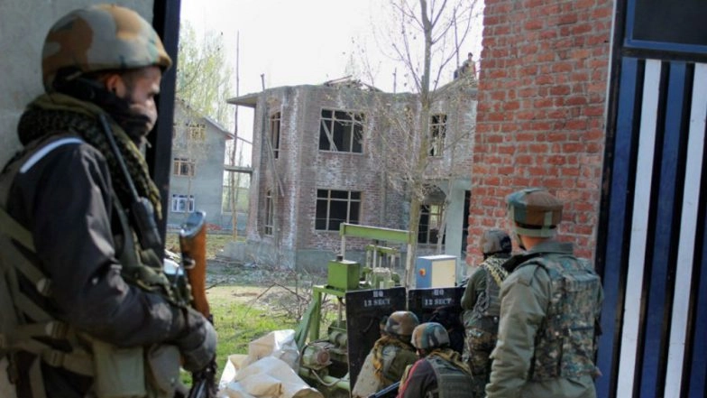 Jammu & Kashmir: 6 Terrorists Killed, 1 Soldier Martyred in Shopian Encounter