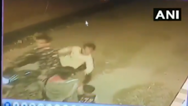 Two Bike-Borne Chain Snatchers Arrested, Who Rob Woman at Knifepoint in Delhi’s Dayalpur; Watch Video