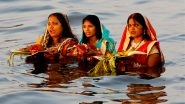 Chhath Puja 2018: Thousands of Fasting Worshippers Pay Obeisance to Setting Sun on Chhath in Delhi