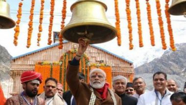 Diwali 2018: Prime Minister Narendra Modi Offers Prayers at Kedarnath, Reviews Reconstruction Projects