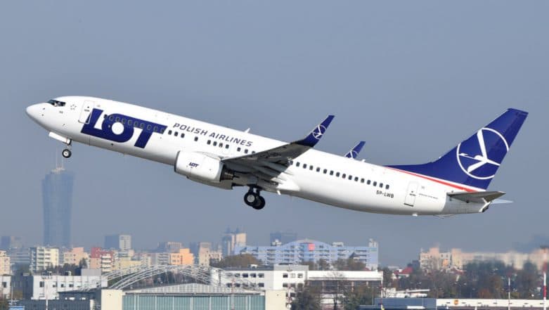 Polish Airlines Flight LOT Ask Passengers to Contribute for Plane’s Repair Amid Delay on the Runway Polish Airlines Flight LOT Ask Passengers to Contribute for Plane’s Repair Amid Delay on the Runway