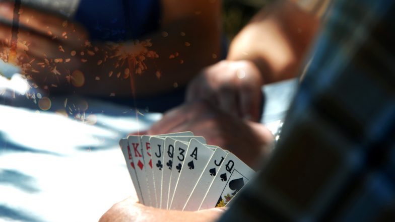 Diwali 2018: Which Card Games To Play This Festive Season? You Can Try Teen Patti, Poker, Rummy, Judgement, Bluff and Other Games This Festival Night!