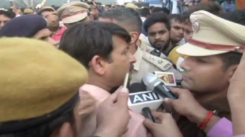 Signature Bridge Scuffle: Complaint Filed Against Delhi BJP Chief Manoj Tiwari by AAP MP ND Gupta