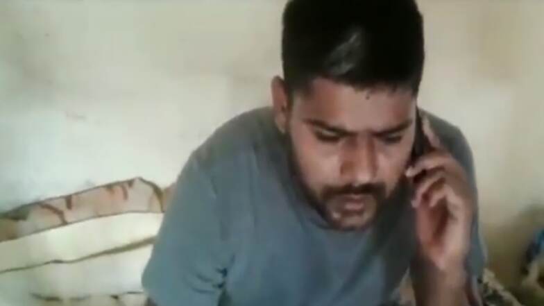 Raebareli Prison Inmates Seen Consuming Alcohol Inside Jail, Brag About Bribing Jailors; Watch Video