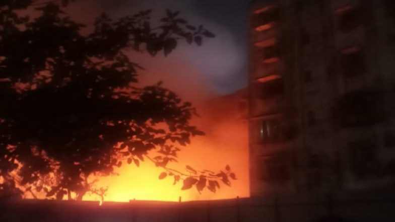 Mumbai: Level 2 Fire Breaks Out in Andheri's Navpada