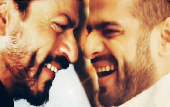 Happy Birthday Karan Patel: 5 Times The Television Superstar's Pictures Resembled Shah Rukh Khan's!