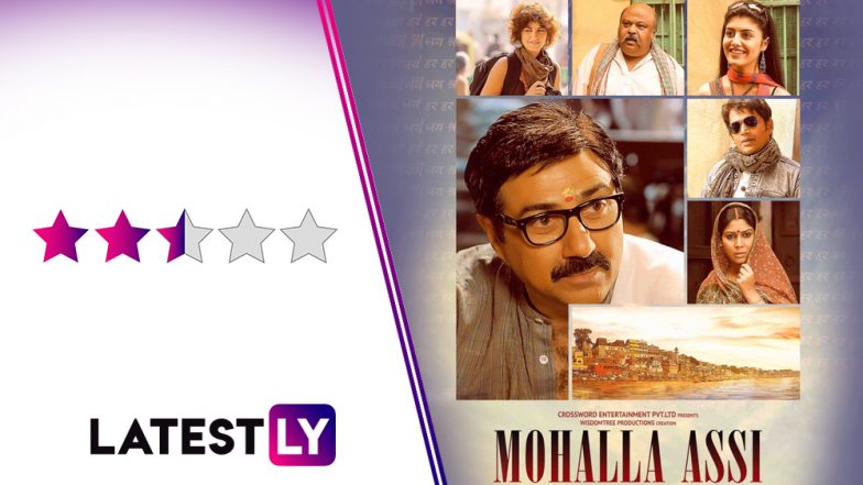 Mohalla Assi Movie Review: Sunny Deol and Sakshi Tanwar's Social Satire Takes Enough Risks With Its Premise But Loses Itself in Theatricality