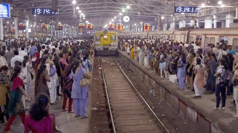 Mumbai Local Trains Barred For General Public, Only to be Used by Essential Service Providers From March 22 to Prevent COVID-19 Spread; IDs to be Checked at Stations