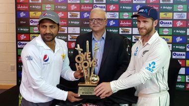 Live Cricket Streaming of Pakistan vs New Zealand 2018 on SonyLIV: Check Live Cricket Score, Watch Free Telecast of PAK vs NZ 3rd Test Match, Day 2 on TV & Online