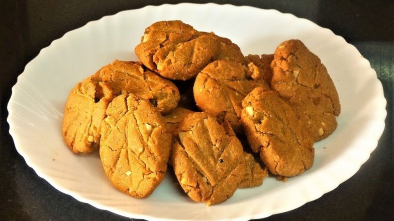 Chhath Puja Recipe 2018: How to Prepare Delicious Thekuas for Worshipping the Sun God and Chhathi Maiya