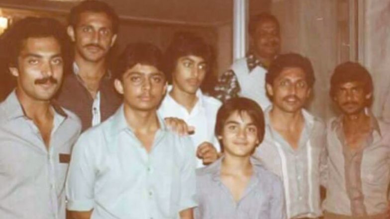 Throwback Thursday: When Salman Khan and Arbaaz Khan posed with the Pakistan Hockey team