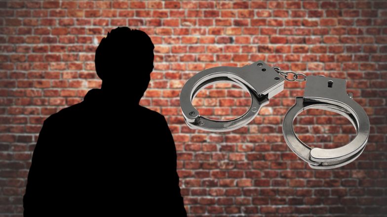 Chennai Police Constable Caught Having Sex With Transgender, Transferred After Video Goes Viral