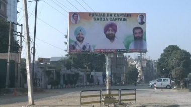 Navjot Singh Sidhu Faces Criticism For Mocking Captain Amarinder Singh; Posters Reading 'Punjab's Captain is Our Captain' Seen in Ludhiana