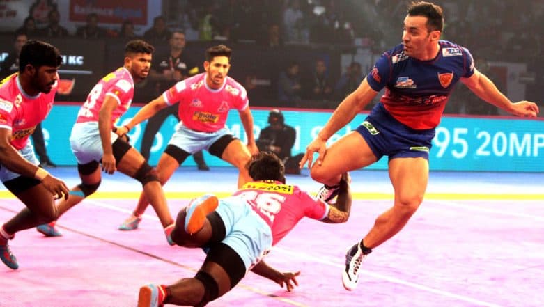 PKL 2018-19 Video Highlights: Delhi Dabang K.C. Play Thrilling Tie 37-37 Against Jaipur Pink Panthers PKL 2018-19 Video Highlights: Delhi Dabang K.C. Play Thrilling Tie 37-37 Against Jaipur Pink Panthers