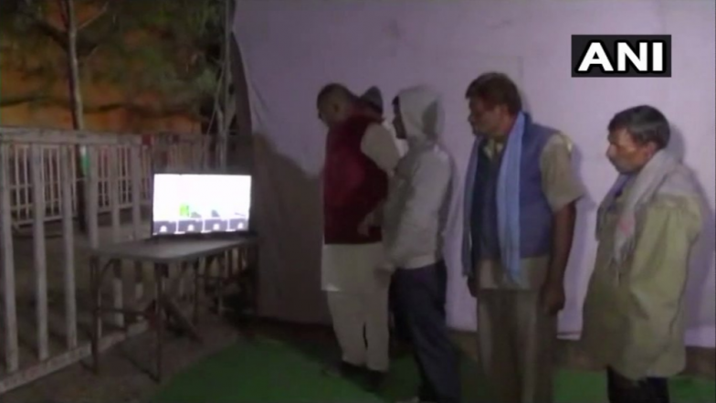 Madhya Pradesh EVM Tampering Row: Congress Workers Guard Strong Rooms, Fearing Meddling by BJP
