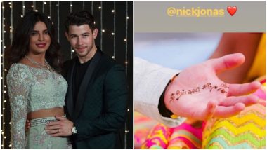 Nick Jonas Literally Worships Priyanka Chopra and This New Picture is a Proof