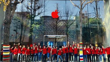 World AIDS Day 2018: Apple Logo in Stores Turned RED Worldwide to Participate in Fight Against AIDS