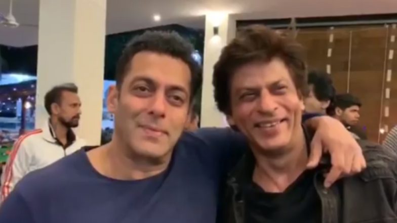 Video of Salman Khan and Shah Rukh Khan Watching Karan Arjun is Making Us Hella Emotional