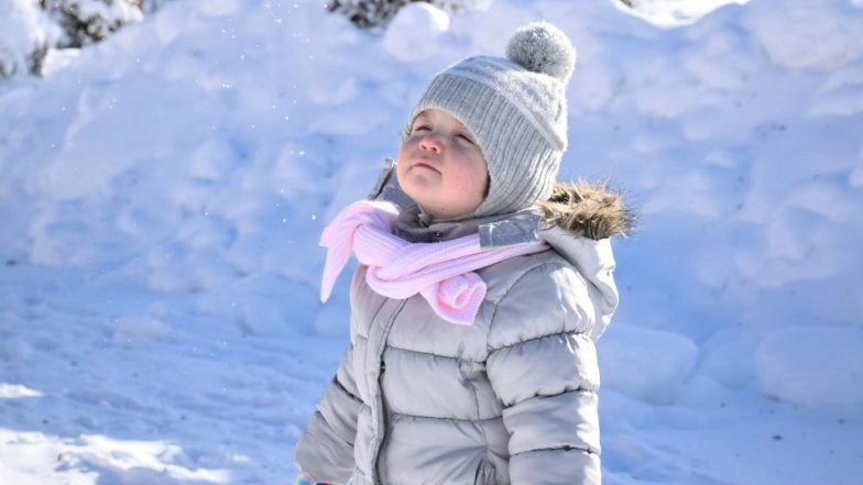 Vitamin D Deficiency During Winters Can Affect Your Bone Health: Expert Suggests Ways to Boost the Sunshine Vitamin Intake When the Temperatures Drop