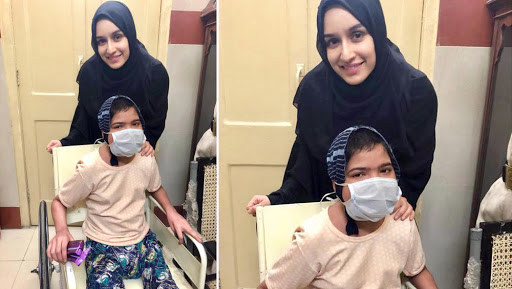 Burkha Clad Shraddha Kapoor Sneaks Out to Meet an Ailing Fan – See Pic