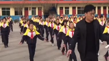 Chinese School Principal Dances With His Students and Motivates Them to Exercise; Watch Video