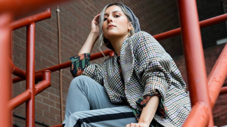 British Muslim YouTuber Dina Tokio Reads 47 Minutes of Abusive Comments After She Decides to Stop Wearing Hijab Full-Time (Watch Video)