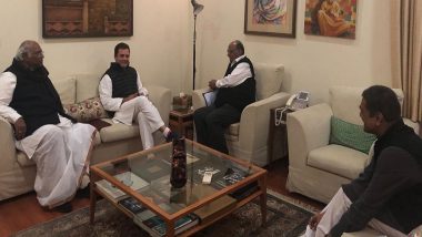 Lok Sabha Elections 2019: Congress President Rahul Gandhi Meets Sharad Pawar to Discuss Possibility of 'Mahagathbandhan'