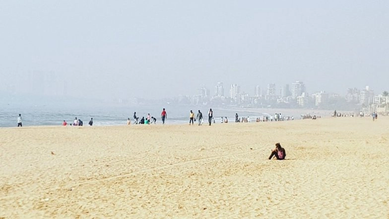 Mumbai: Bombay High Court Halts Construction of Casting Yard on Juhu Beach For Bandra-Versova Sea Link