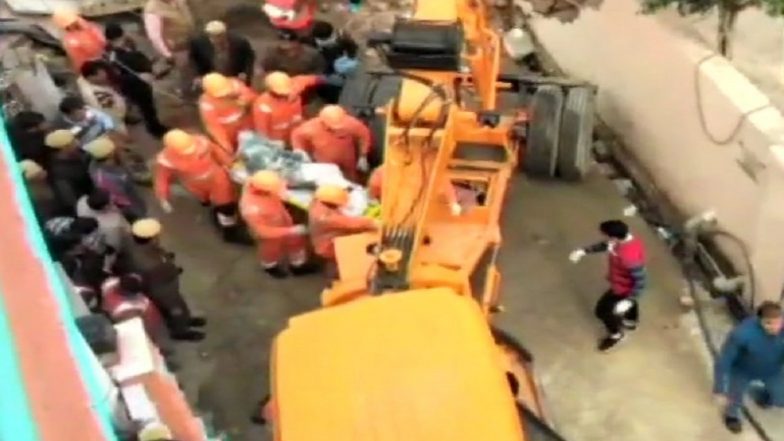 Gurugram Building Collapse: Death Toll Rises as Six Bodies Recovered, Rescue Operations Underway