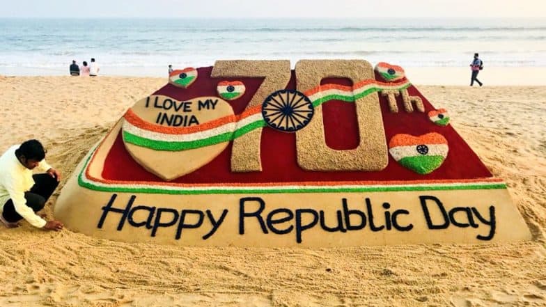Indian Republic Day 2019 Sand Art by Sudarsan Pattnaik is So Beautiful! See Photo of 'I Love My India' Sand Art at Odisha's Puri Beach Indian Republic Day 2019 Sand Art by Sudarsan Pattnaik is So Beautiful! See Photo of 'I Love My India' Sand Art at Odisha's Puri Beach