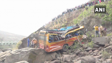 Jammu and Kashmir: 2 Killed, 28 Injured As Bus Falls into Gorge at Ramnagar-Udhampur Road