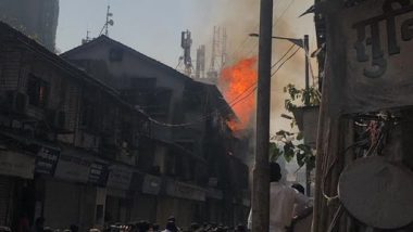 Mumbai: Massive Fire Breaks in Mochi Building of Girgaon, Fire Tenders Reach Spot