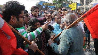 Bharat Bandh: Buses Attacked in Howrah, Train Services Affected as Banana Leaves Throne on Overhead Wire