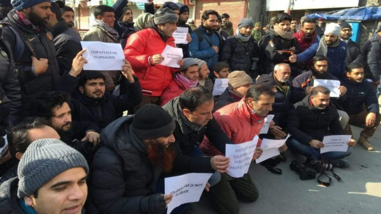 Republic Day 2019: Srinagar Journalists Protest After Govt Denies Permission to Enter R-Day Parade Venue