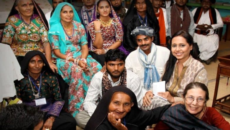 Vibrant Gujarat Global Summit 2019: Seven Fashion Designers, Including Anju Modi and Gaurang Shah, Pay Ode to ‘Make in India’ Vibrant Gujarat Global Summit 2019: Seven Fashion Designers, Including Anju Modi and Gaurang Shah, Pay Ode to ‘Make in India’