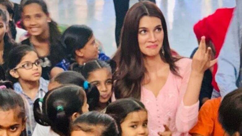 Kriti Sanon's Start to 2019 is Way Better Than Yours - Here's Why Kriti Sanon's Start to 2019 is Way Better Than Yours - Here's Why
