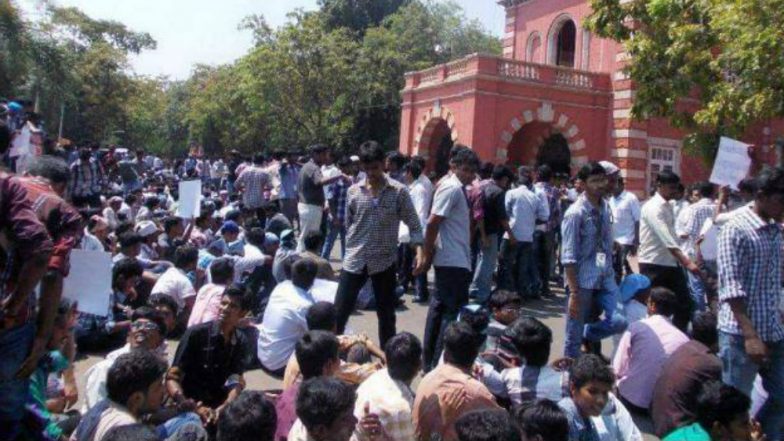 Anna University Students’ Protest Against Arrear System! Know Everything About Exam Regulation 2017