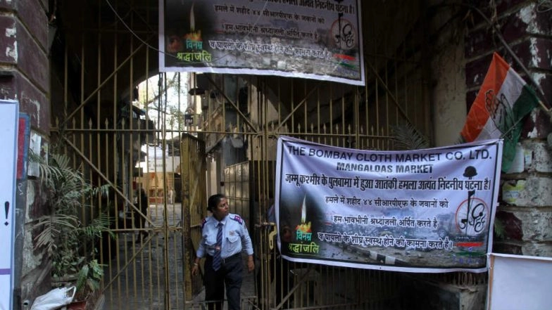 Bharat Bandh Today: Traders to Hold Nationwide Strike in Protest Against Pulwama Attack, Transport Services May Get Affected