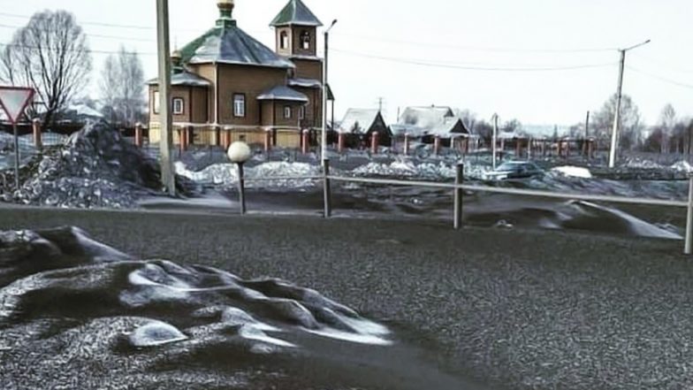 Few Siberian Towns Are Covered in Black Snow Due to Pollution