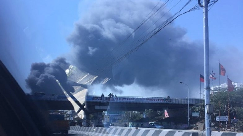 Chennai: Fire Breaks Out in Car Parking Opposite Hospital; Eight Fire Tenders Rush to Spot