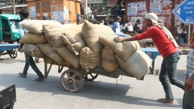 Budget 2019: Piyush Goyal Announces Pension of Rs 3,000 Per Month for Unorganised Workers Sector Under Pradhan Mantri Shram Yogi Mandhan