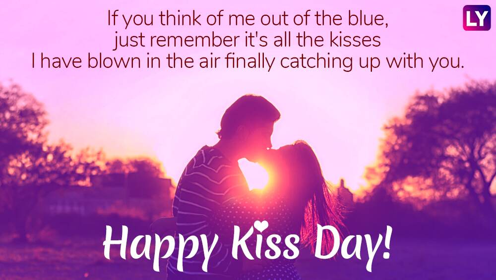 Happy Kiss Day 2019 Wishes & Romantic Messages: SMS, WhatsApp Stickers ...