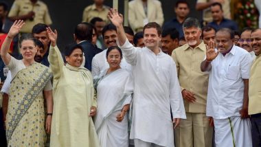 Grand Alliance in Making Ahead of Lok Sabha Elections 2019? Mamata Banerjee Hints at Pre-Poll Alliance as Opposition Leaders Meet For Third Time in a Month