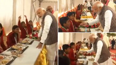 PM Narendra Modi Serves 'Third Billionth Meal' to Children in Vrindavan, Interacts With Them - Watch Video