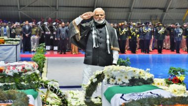 CRPF Jawans Wreath-Laying Ceremony: PM Narendra Modi, Rajnath Singh, Nirmala Sitharaman, Rahul Gandhi and Others Pay Last Respect to 40 Martyred Bravehearts of Pulwama Terror Attack in Delhi